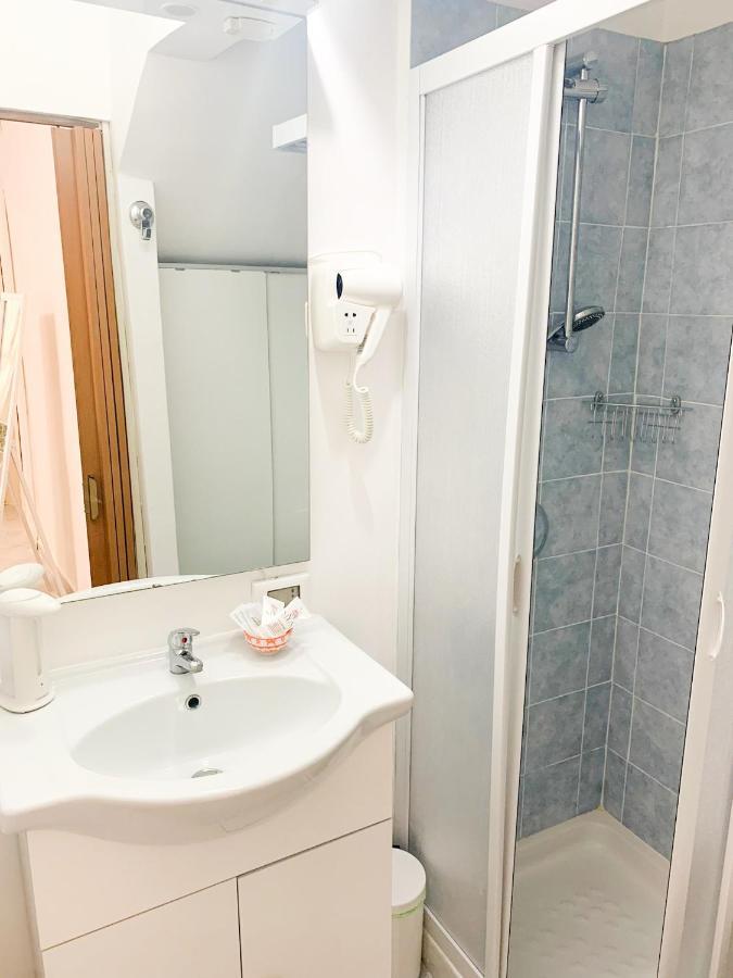 Rocksea Apartments 체팔루 외부 사진